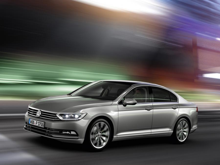  Volkswagen Passat 2015 года  (фото 13 из 23)